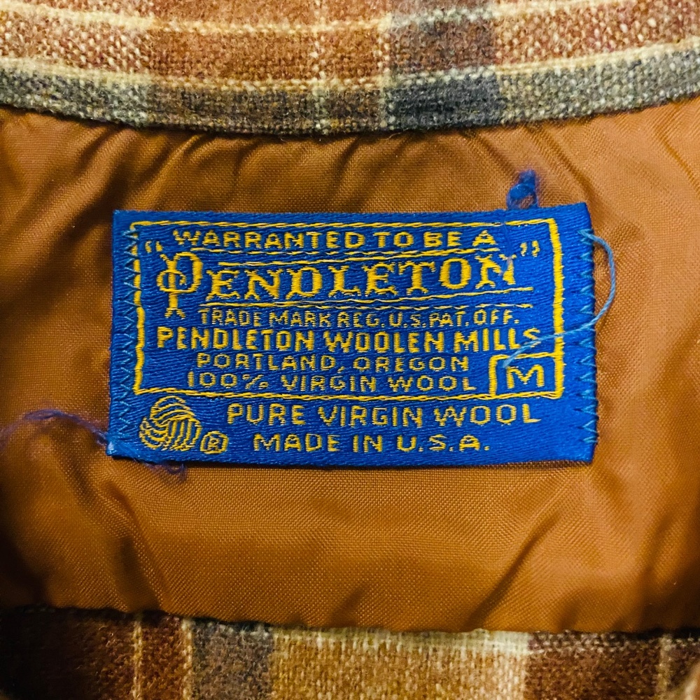 Vintage Pendleton Button up - Picture 4 of 5